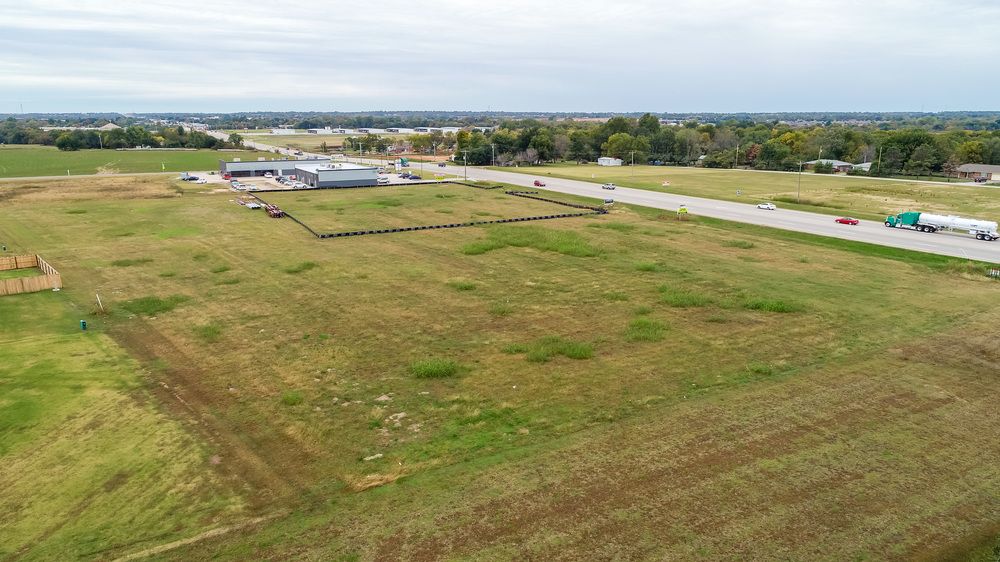 2180 N Main St, Newcastle, OK 73065